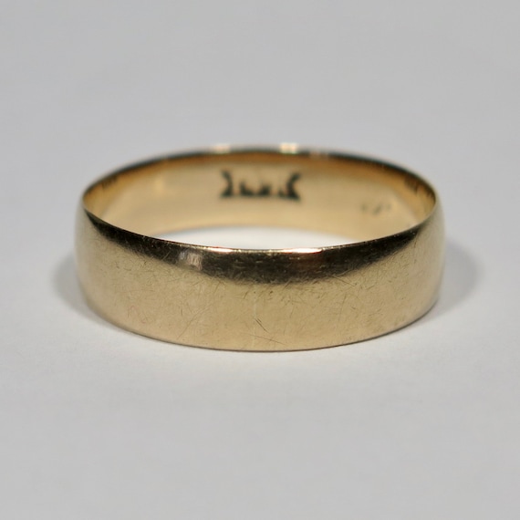 Antique Victorian 14K Gold Wedding Band Ring