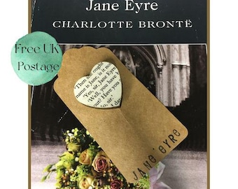 Houten hartspeld Jane Eyre-boekenpagina, Jane Eyre-broche, Jane Eyre-badge, Jane Eyre-sieraden, Charlotte Brontë-cadeaus