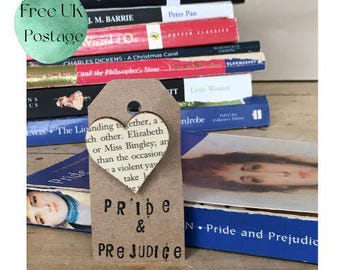 Pin de corazón de madera de la página del libro Orgullo y prejuicio, broche de Orgullo y prejuicio, insignia, joyería, regalo de Orgullo y prejuicio, ENVÍO GRATUITO