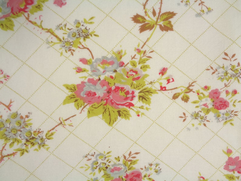 Floral Table Runner Pink Roses Ivory Runner Rose Table Runner Garden