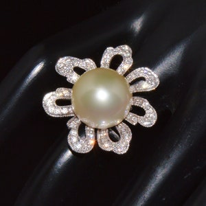 Vintage Pearl Ring - Gorgeous Natural .88CTS VS F Diamond 14MM South Sea Pearl Solid 18K Gold Cocktail Dinner Floral Ring - ExoticGold