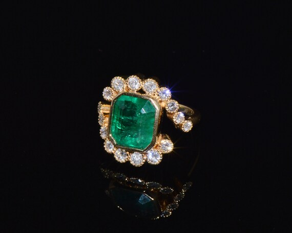 Vintage Emerald Ring - GIA Emerald Ring - Estate … - image 5