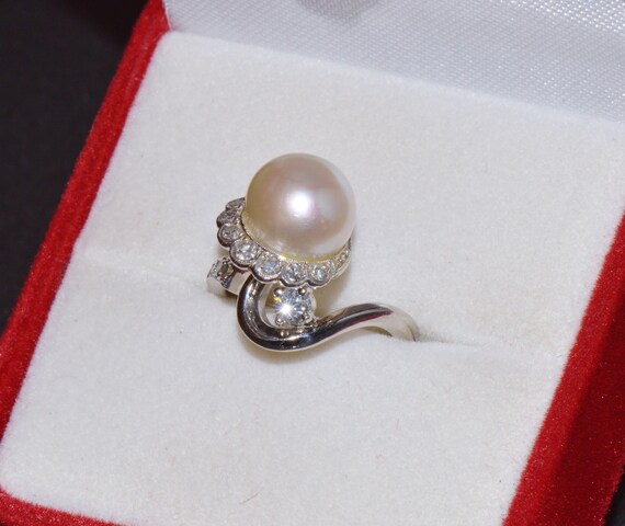 Vintage Pearl Ring - Gorgeous Natural 0.25cts VS … - image 3