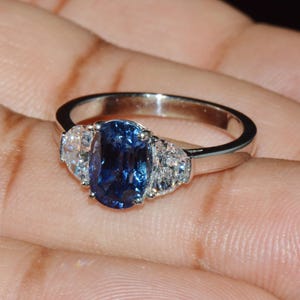 GIA-certifierad värmefri ring med blåklint, blå safir och diamanter, solid 950 platina bild 4