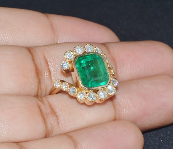 Vintage Emerald Ring - GIA Emerald Ring - Estate … - image 8