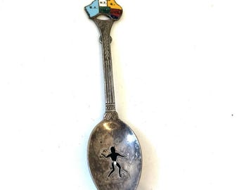 Vintage Pitcher Souvenir Spoon Australia Map  Top Indigenous Boomerang Thrower