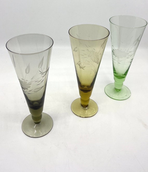 Vintage 1950s Tall Single Parfait Etched Glass Vintage 1950s Tall Single Parfait Etched Glass