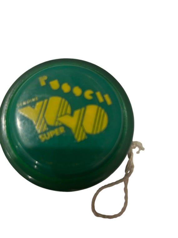 Vintage Russell Sports Sunday Channel 9 Yoyo - Etsy
