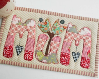 MUM/MOM Mug Rug Pattern