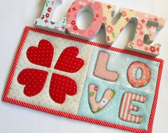 Love Hearts Mug Rug Pattern