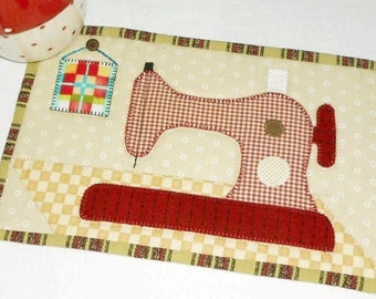 Sewing Machine Mug Rug Pattern
