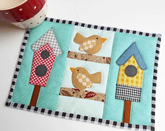 Summer Birdhouse Mug Rug Pattern