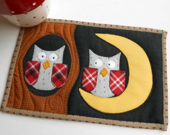 Night Owls Mug Rug Pattern