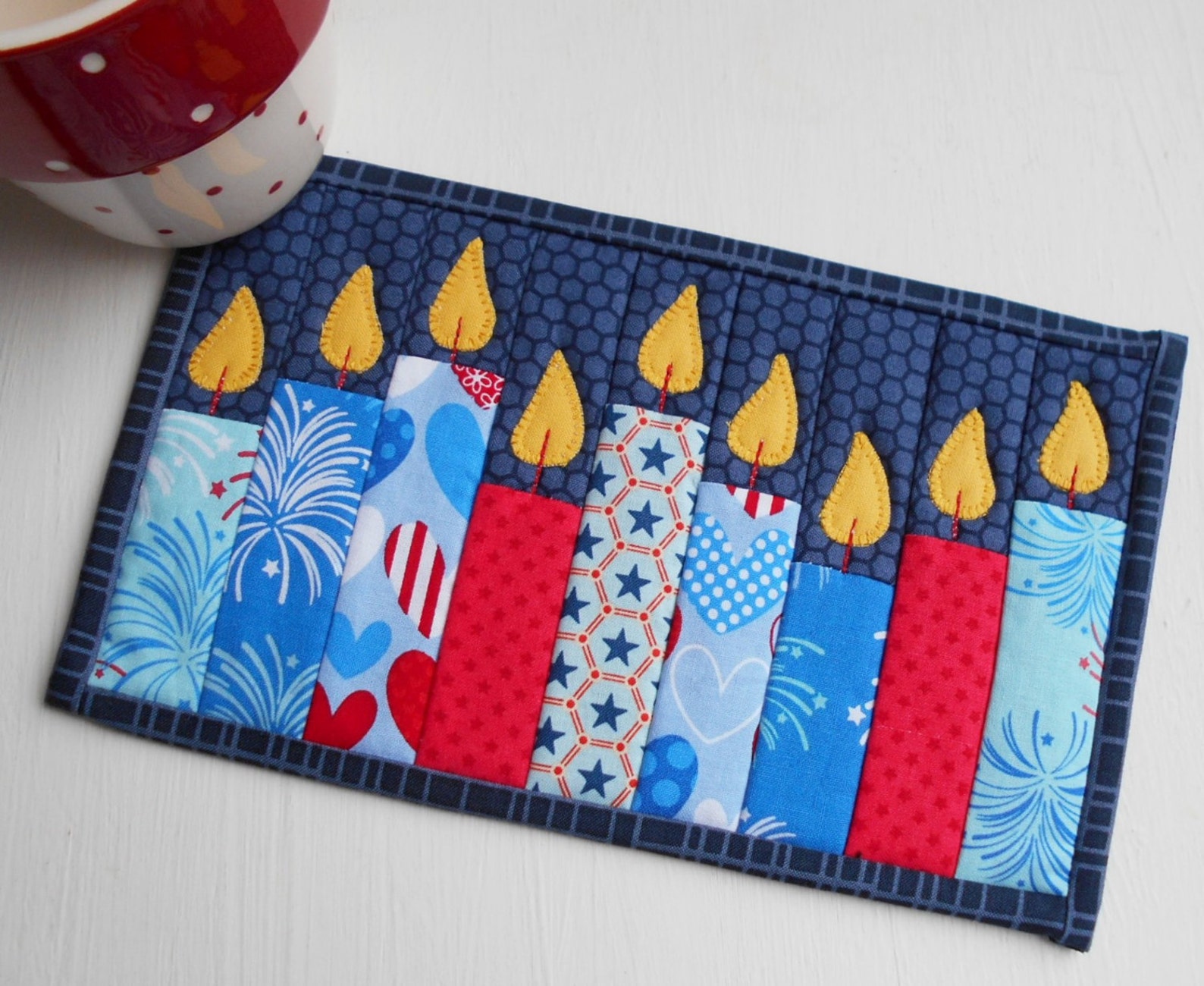 Celebration Rug Celebration Candles (QAYG) Mug Rug - Etsy