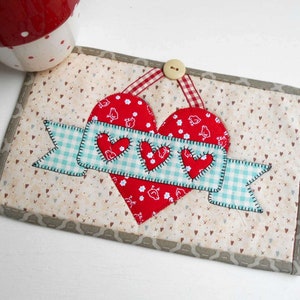 Heart Banner Mug Rug Pattern