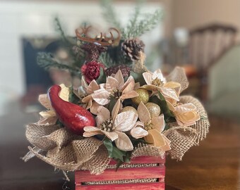 Christmas centerpiece- Floral arrangement- Poinsettia centerpiece - Autumn centerpiece - Centerpiece - poinsettia floral - Gold poinsettia