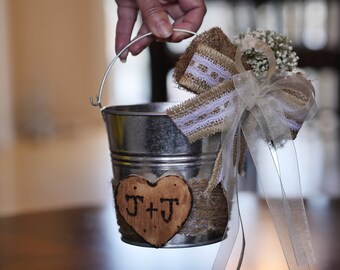 Cabilock 2pcs Flower Bucket with Handle Rustic Flowers Bucket Country Rustic Vase Flower Girl Basket Metal Wedding Basket for Home Wedding Party Decoration Ornament Gray Cabilock 2pcs Flower Bucket with Handle Rustic Flowers Bucket Country Rustic Vase Flower Girl Basket Metal Wedding Basket for Home Wedding Party Decoration Ornament Gray