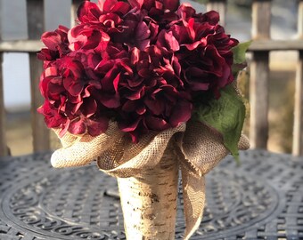 Hydrangeas centerpiece, All year around, Faux hydrangeas centerpiece, Floral arrangement, Mother day gift, Home decor, Red hydrangeas