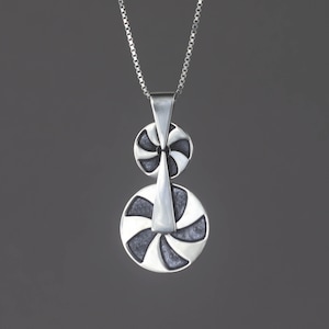 Pinwheel Necklace