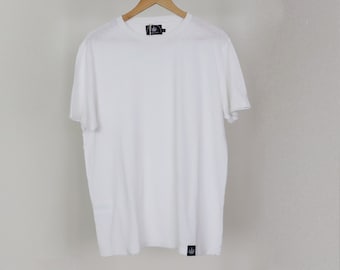 HEMP organic cotton tee, t shirt, eco fashion, mens tee, in white