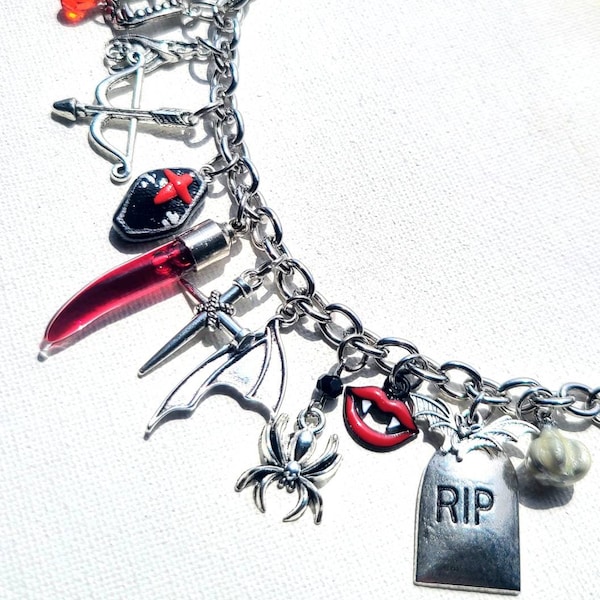 Vampire Slayer Bracelet / Fang Shaped Blood Vial Bracelet / Halloween Themed Bracelet / Novelty Bracelet