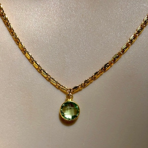 Dayna&#39;s Reunion 8 Scroll Chain with Green Amethyst Bezel Pendant 24k gold fill nickel and lead free Italian gold