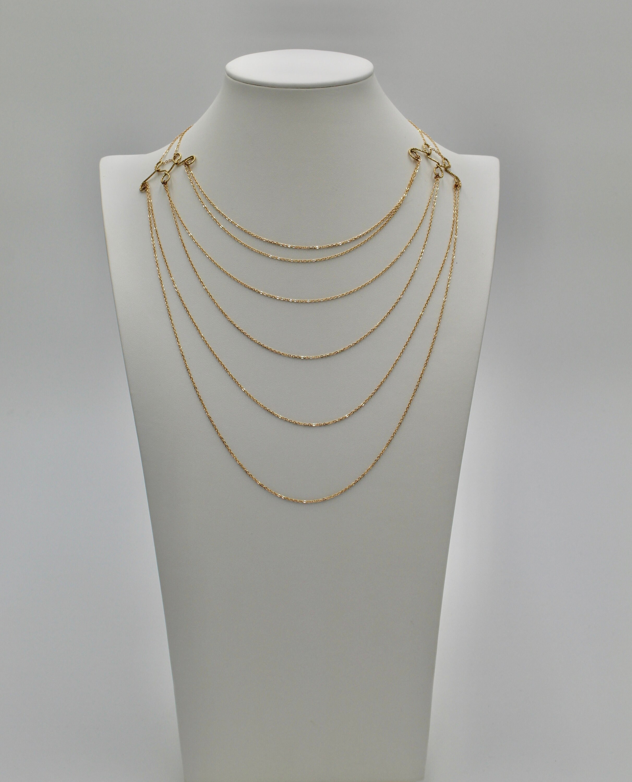 Collier chaîne de cou plaqué argent - Longueur : 45 cm .... (Ref. 145