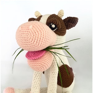 Patrón de crochet de vaca amigurumi en archivo pdf en holandés o inglés