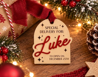 Personalised Christmas Gift Tag, Wooden Present Tag with Acrylic Name, Special Delivery Christmas Eve Tag, Reusable Gift Label