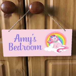 Unicorn bedroom sign/Unicorn bedroom plaque/Girls bedroom sign/Girls bedroom decor/Unicorn bedroom/Unicorn girl gift/Gift for girl