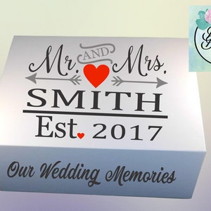 Wedding keepsake box/Wedding Memory Box/Wedding Gift/Gift for wedding/Wedding day keepsake/Wedding Day memory box/Wedding reception gift