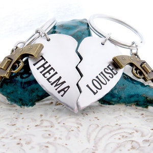 Couples Keychain Thelma and Louise - BFF Gifts · Sisters Gift · Mom gift ·  Partners Gift · Couple Gif · Anniversary ift · Gym Gift·Wod & Fit