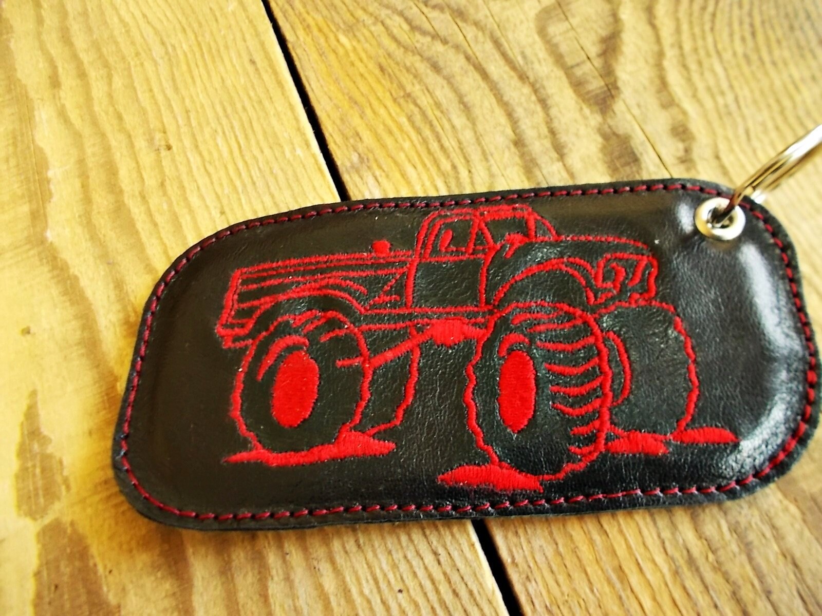 gq key holder