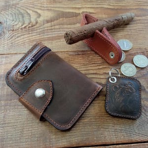 Carteira de couro, chaveiro de couro, acessório masculino, presente de caça, cabeça de veado, carteira de bolso, porta-moedas, porta-cartões, bolsa rústica, cabeça de urso