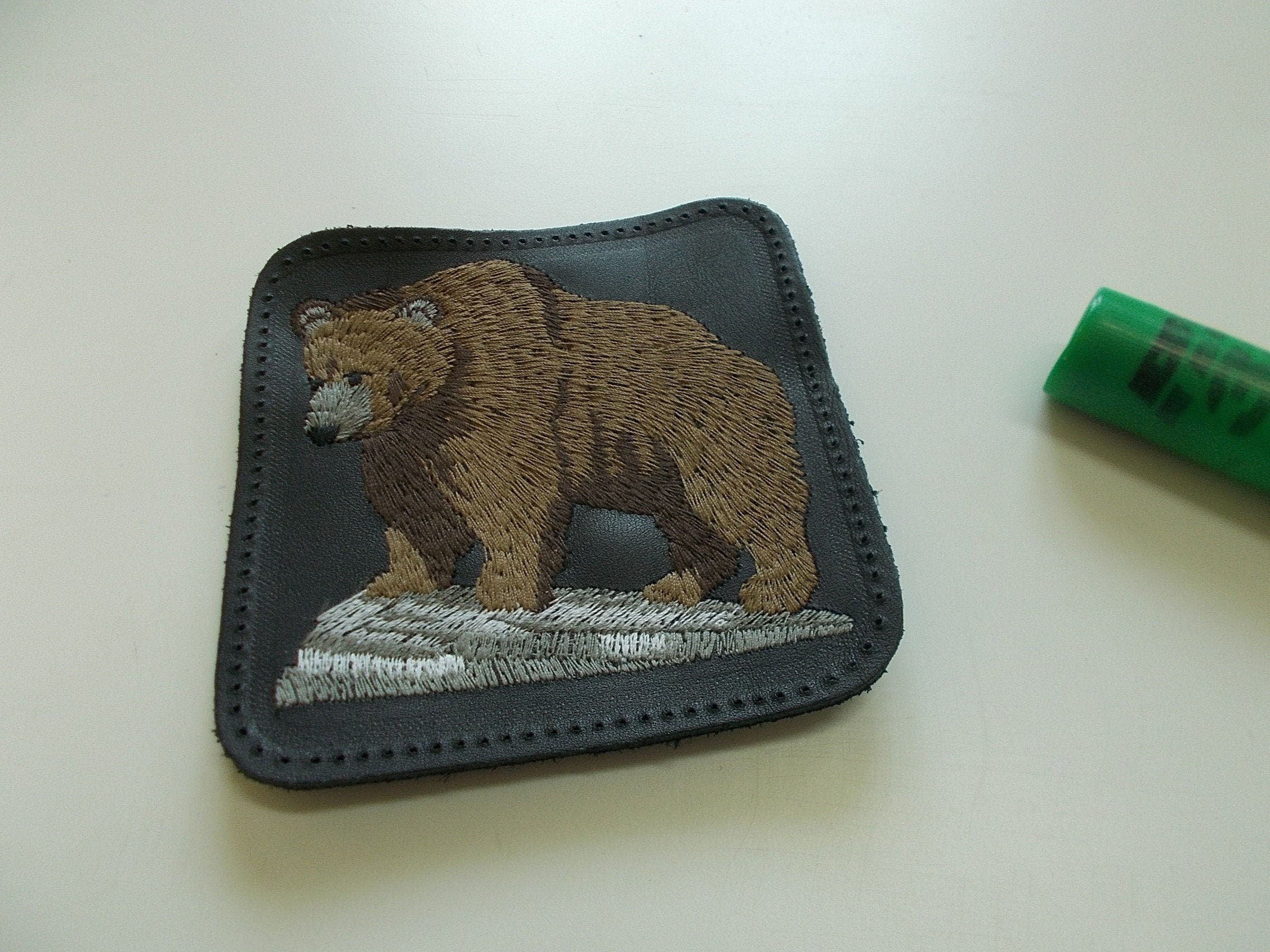 Hunter Jacket Leather Patch Bear 