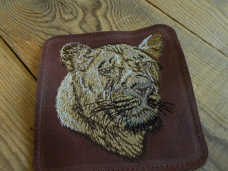 Hunter patch Brown Accessory Tiger embroidery Genuine leather Animal patch Leather patch backpack Custom leather patch bird Lion