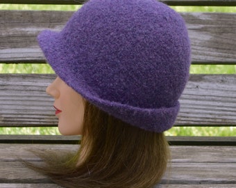 Classic 1920’s hand felted wool cloche hat. Purple. Ready to Ship.