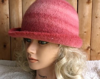 Classic 1920’s hand felted wool cloche hat. Shades of shrimp pink. Ready to Ship.