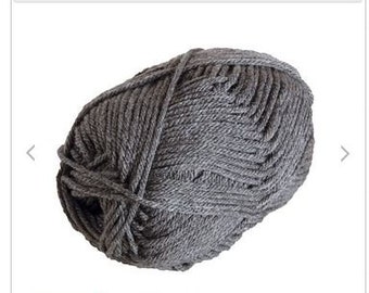 Knit Picks Brava Bulky Weight 100% Acrylic Yarn Hypoallergenic Washable.  FIVE colors