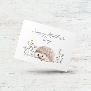 Carte de fête des mères heureuse, carte pour maman, carte de fête des mères hérisson, carte de fête des mères, cadeau hérisson, carte de fête des mères animal de la forêt
