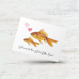 Bienvenue dans le monde petit, carte de douche de bébé, nouvelle carte de bébé fille, félicitations de nouveau-né, carte d'attente, poisson rouge mignon neutre de genre