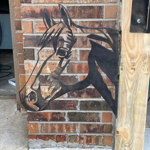 Steel horse fence post decoration yard art.