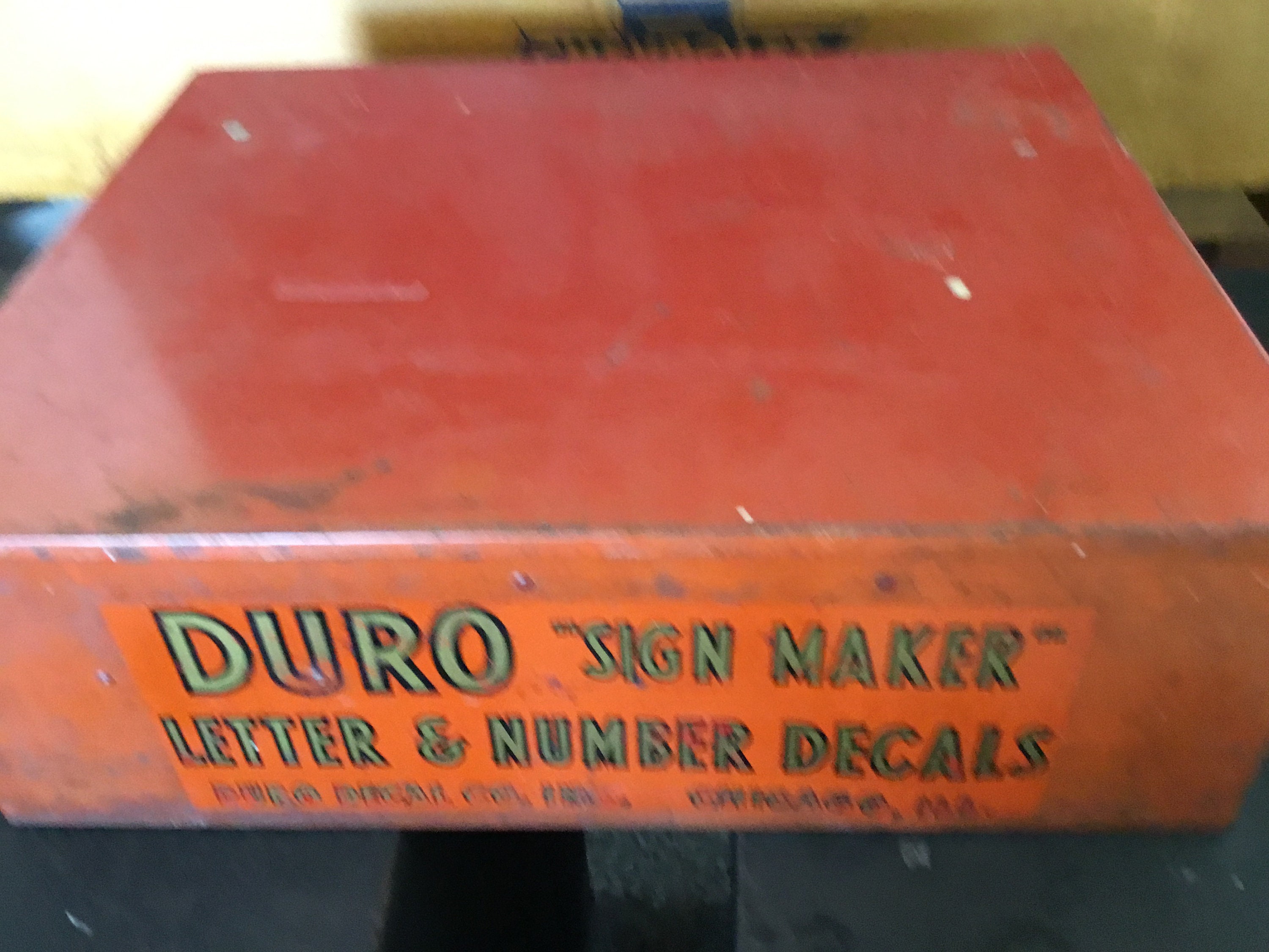DURO SIGN MAKER DECALS AND BOX ORIGINAL STORE DISPLAY BOXVERY NICE!