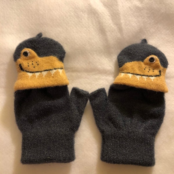 Children’s unisex convertible soft knit blue-gray and tan dinosaur mittens/half finger gloves.