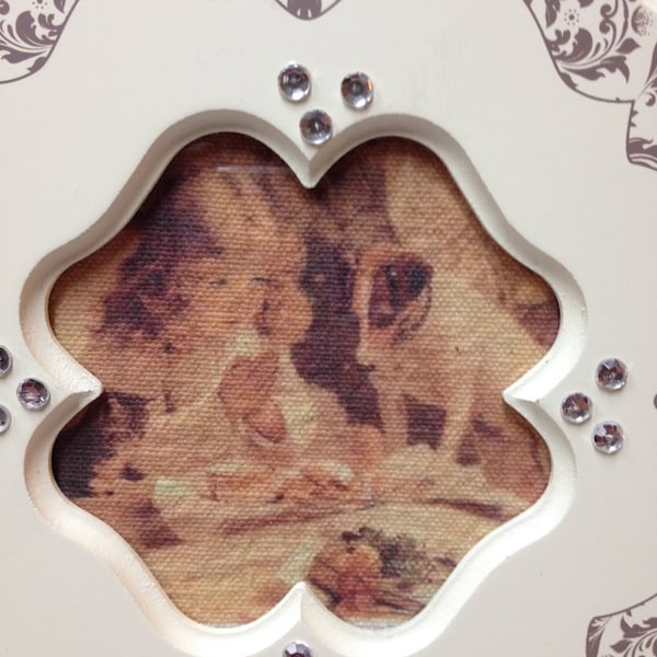 Shabby Chic Pears' Soap-Girl Praying picture in a wooden clover shaped frame