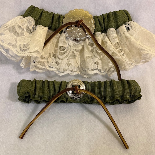 Rustic Western Bridal Garter Set – Burlap, Lace & Silver 