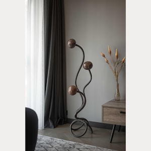 Gourd Floor Lamp: Natural Coastal Lighting with Vegan Leather Stand