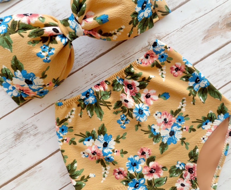 Mustard Yellow Cute Floral 2 Piece Swimsuit Bikini Set Ladies High Waisted Vintage Style Retro Bow Pin-up Bathing Suit Pretty Swimwear