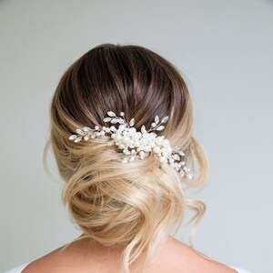 BELLA Beautiful Pearl and Crystal Bridal Hair Comb
