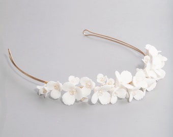 KEELEY Beautiful Porcelain Flower Bridal Headband